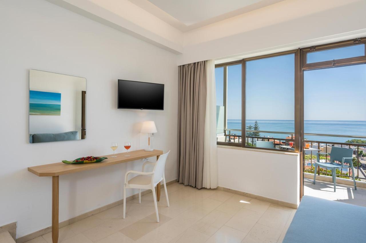 Hermes Sea View Stalos Exterior photo
