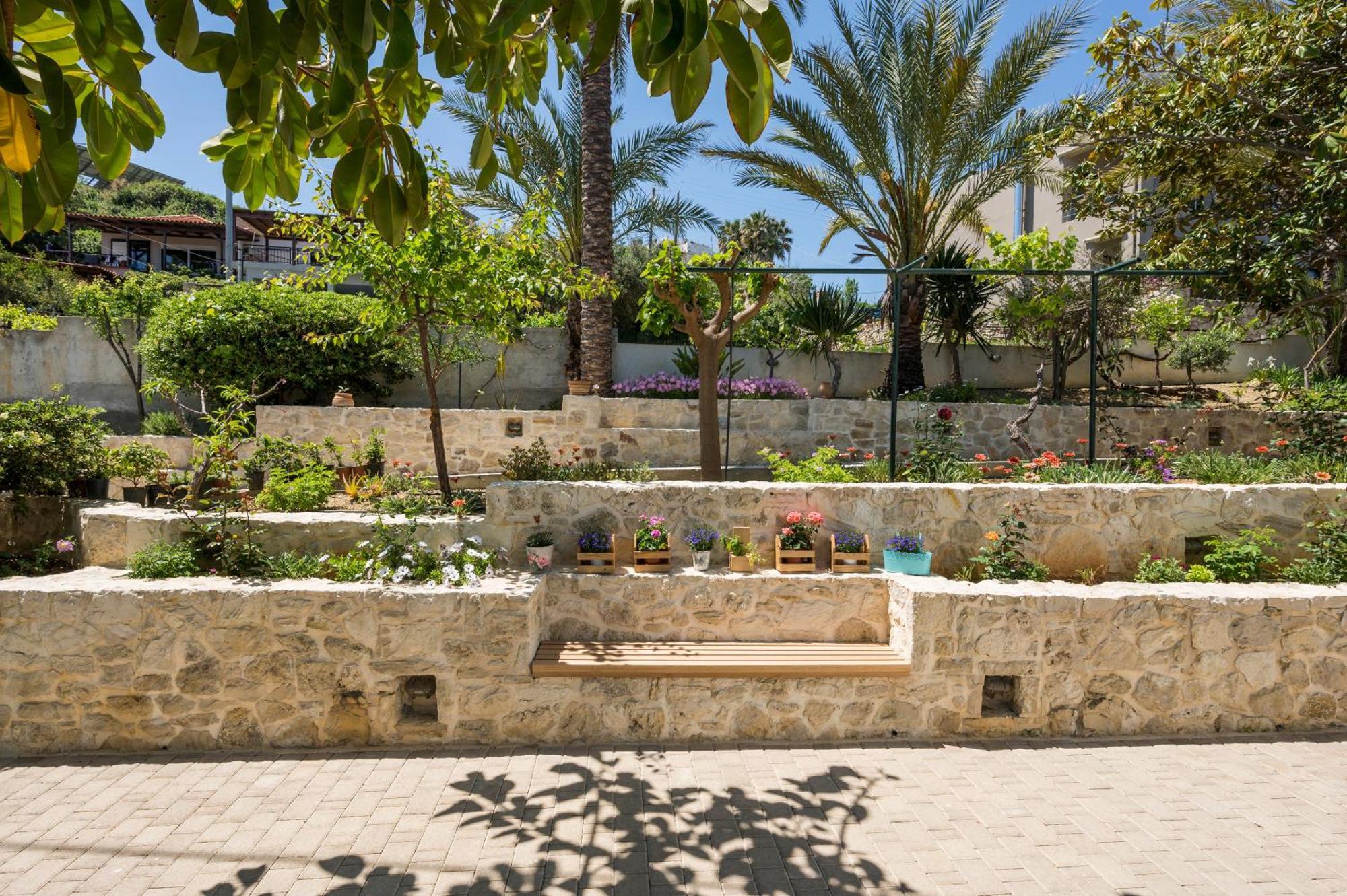 Hermes Sea View Stalos Exterior photo